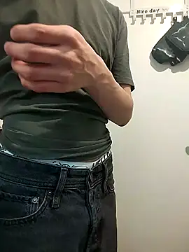 Dennis 2024 online show from 04-15-26, 01:07