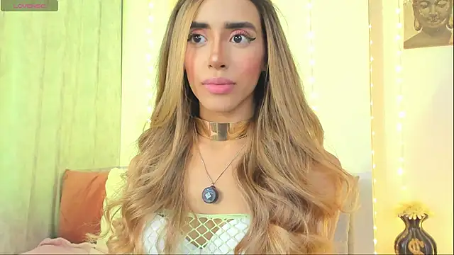 StormiRusso online show from 11-20-25, 02:45