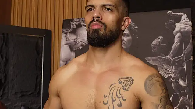 Snapshot of DannSaenz chatting on 09-13-25, 04:12 DannSaenz online show from 09-13-25, 04:12