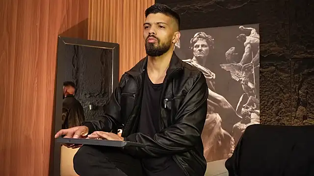 Snapshot of DannSaenz chatting on 09-14-25, 10:36 DannSaenz online show from 09-14-25, 10:36