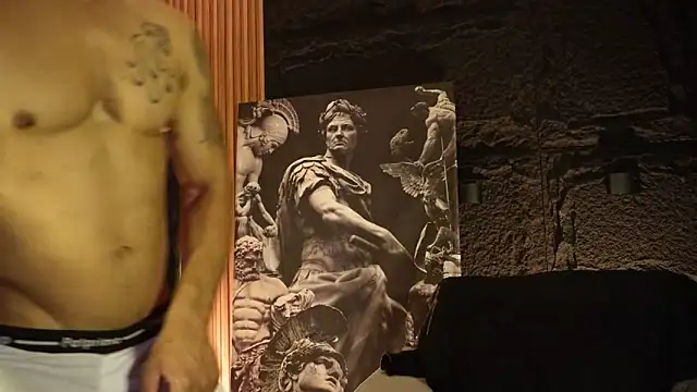 Snapshot of DannSaenz chatting on 09-24-25, 11:02 DannSaenz online show from 09-24-25, 11:02