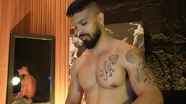 Snapshot of DannSaenz chatting on 09-26-25, 02:04 DannSaenz online show from 09-26-25, 02:04