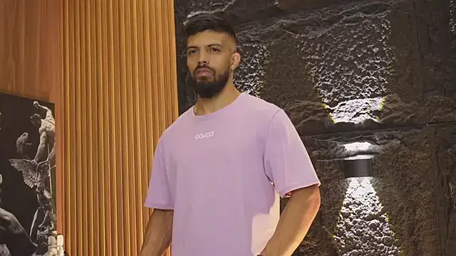 Snapshot of DannSaenz chatting on 10-14-25, 01:12 DannSaenz online show from 10-14-25, 01:12