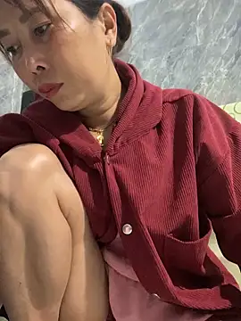 Linaannn online show from 03-25-26, 12:05