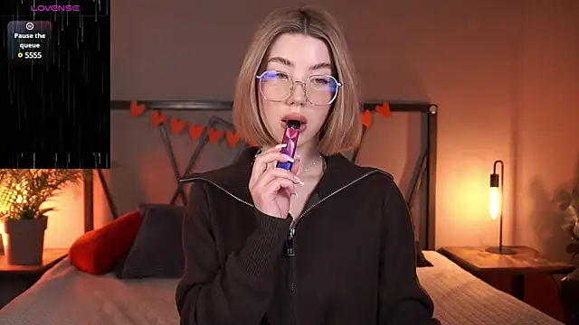 LindaThacker online show from 03-04-25, 05:00