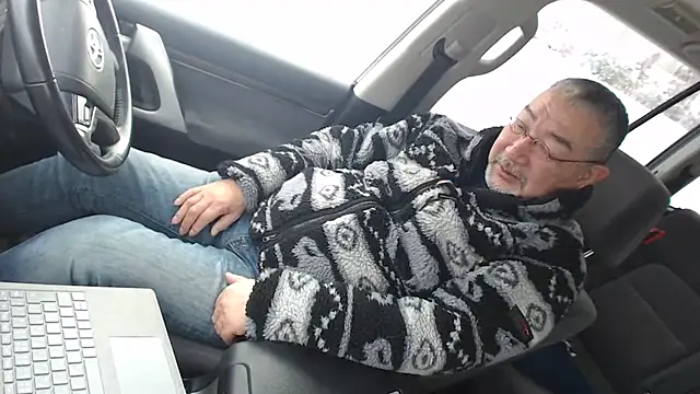 kumao2 online show from 12-23-24, 12:14