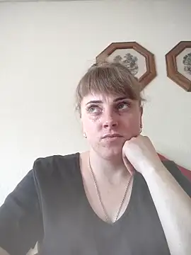 CoddessCrystal online show from 05-17-26, 03:19
