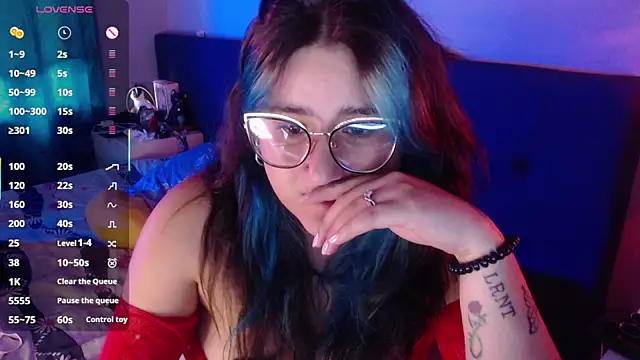 luna palmerau online show from 07-07-26, 12:53