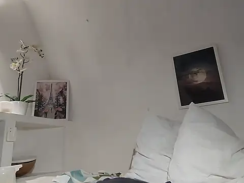 gymyagirlll online show from 04-10-26, 10:14