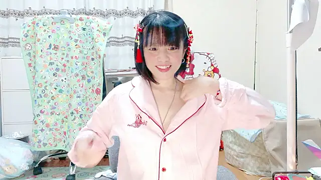 renapiyon8182 online show from 05-30-26, 08:50