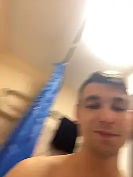 Snapshot of shufflercat chatting on 11-28-25, 10:56 shufflercat online show from 11-28-25, 10:56