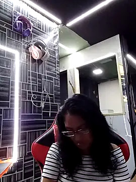 AdelinaMiran90 online show from 09-21-25, 04:03