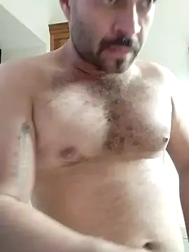 Snapshot of Rober2230 chatting on 12-22-24, 05:12 Rober2230 online show from 12-22-24, 05:12