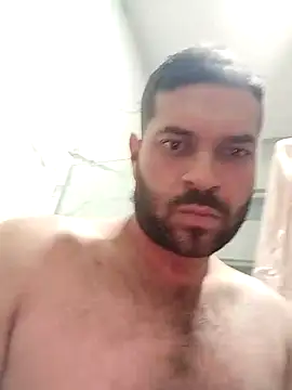 Snapshot of Rober2230 chatting on 01-11-25, 02:52 Rober2230 online show from 01-11-25, 02:52