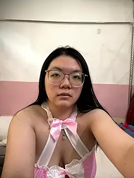 Snapshot of liu195874 chatting on 01-09-26, 07:00 liu195874 online show from 01-09-26, 07:00