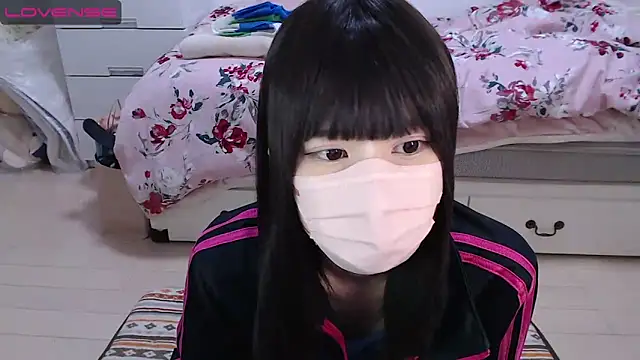 Snapshot of AMI___oO chatting on 03-09-25, 04:05 AMI oO online show from 03-09-25, 04:05