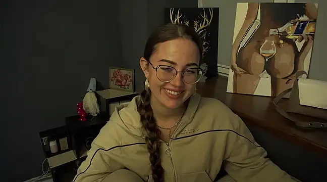 luxie milady online show from 02-04-25, 04:18