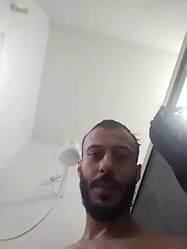 Snapshot of LopeseLua chatting on 09-27-25, 03:17 LopeseLua online show from 09-27-25, 03:17