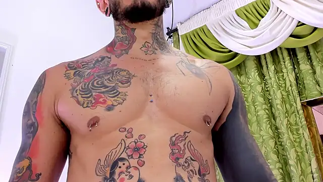 Snapshot of dilan_scootk_ chatting on 09-21-25, 11:23 dilan scootk online show from 09-21-25, 11:23