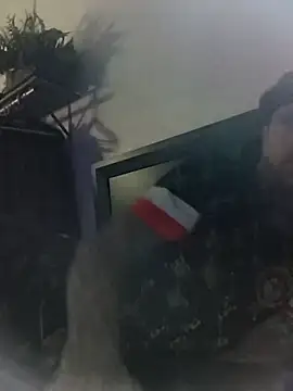 Snapshot of Slunghung79 chatting on 10-16-25, 05:08 Slunghung79 online show from 10-16-25, 05:08