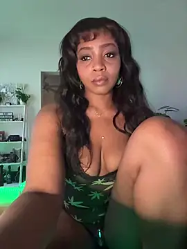 Blazerina online show from 12-19-25, 02:24