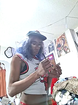 baebaebaddazz23 online show from 04-11-26, 04:50