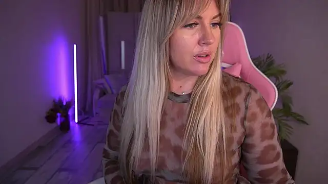 KiraCandyS online show from 01-27-25, 12:43