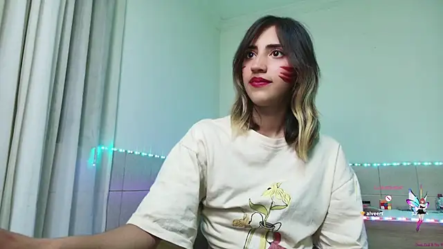 linnie  online show from 09-19-25, 06:59