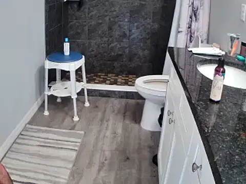 Snapshot of lou63ponce chatting on 03-13-25, 07:28 lou63ponce online show from 03-13-25, 07:28