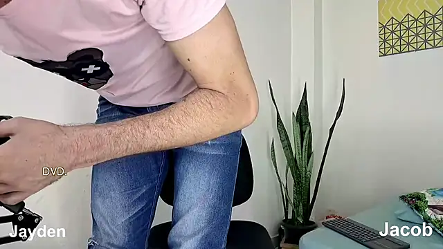 jayydenandjacob online show from 02-12-25, 07:56