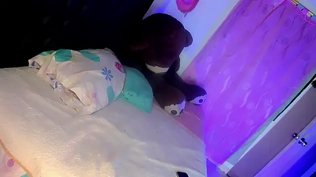 Maryonthemoon online show from 03-06-25, 02:19