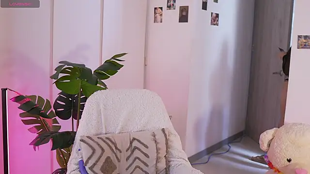 Angeeel  online show from 04-29-26, 05:30