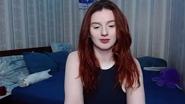 Snapshot of JulthHell chatting on 09-23-25, 02:14 JulthHell online show from 09-23-25, 02:14