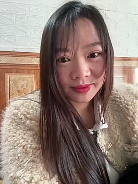 Snapshot of Hellen_111 chatting on 12-15-25, 03:55 Hellen 111 online show from 12-15-25, 03:55