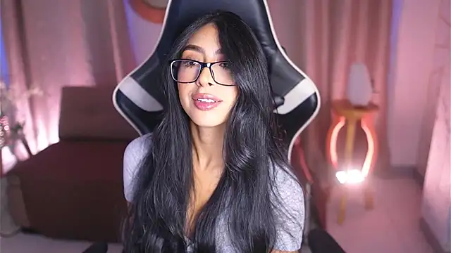 Sara albrecht online show from 02-01-25, 01:20