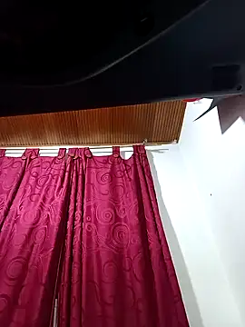 tetasgrandes karol online show from 01-11-25, 03:42