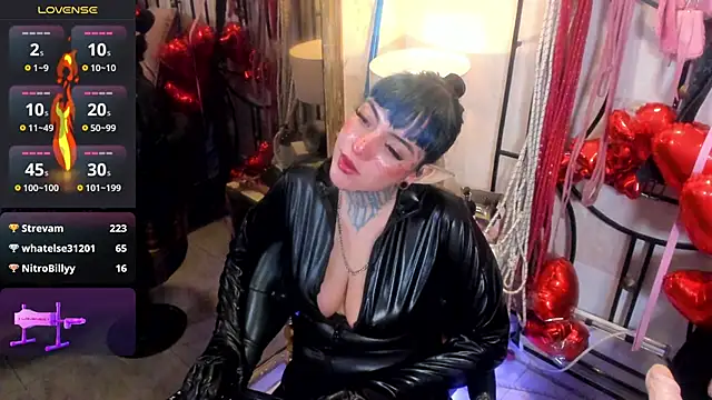 luxifer 666  online show from 02-14-25, 10:36