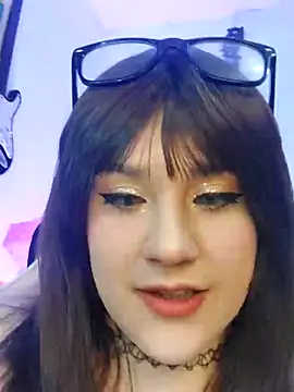 ItsNaiixa online show from 02-02-25, 04:22