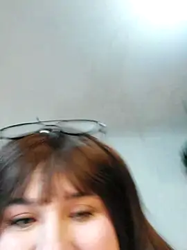 ItsNaiixa online show from 10-12-25, 08:19