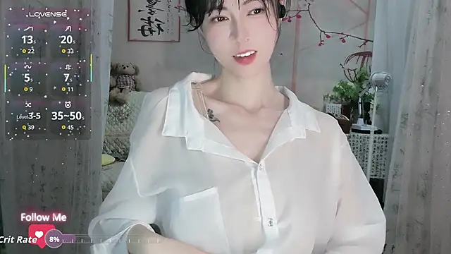 Lisa-s online show from 11-06-25, 01:45