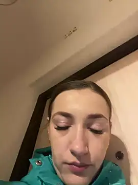 KateRedgar online show from 01-31-25, 02:28