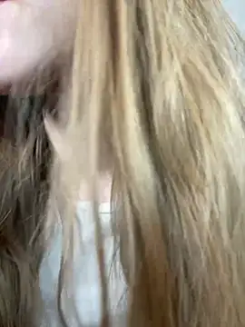 KateRedgar online show from 02-10-25, 03:10