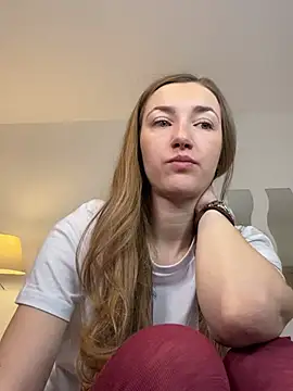 KateRedgar online show from 03-03-25, 01:31