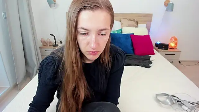 KateRedgar online show from 09-28-25, 01:27