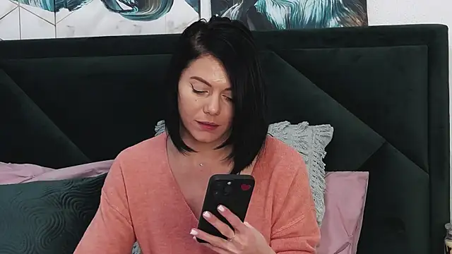 Snapshot of tanyagrey chatting on 01-21-25, 08:30 tanyagrey online show from 01-21-25, 08:30