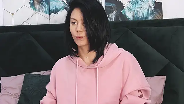 Snapshot of tanyagrey chatting on 01-28-25, 08:14 tanyagrey online show from 01-28-25, 08:14