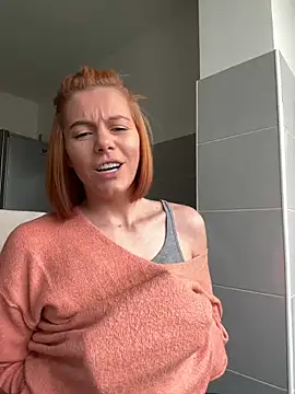 Snapshot of tanyagrey chatting on 02-20-25, 08:17 tanyagrey online show from 02-20-25, 08:17