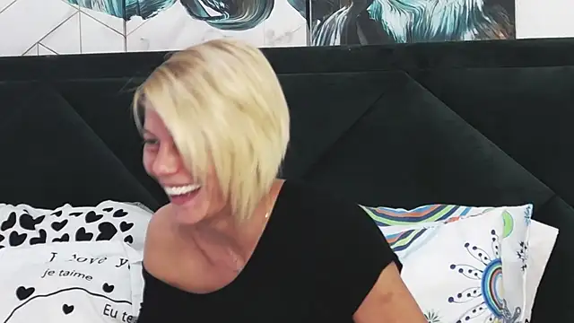 Snapshot of tanyagrey chatting on 09-29-25, 05:56 tanyagrey online show from 09-29-25, 05:56