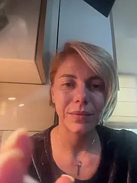 Snapshot of tanyagrey chatting on 11-03-25, 08:15 tanyagrey online show from 11-03-25, 08:15