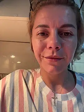 Snapshot of tanyagrey chatting on 11-13-25, 07:07 tanyagrey online show from 11-13-25, 07:07